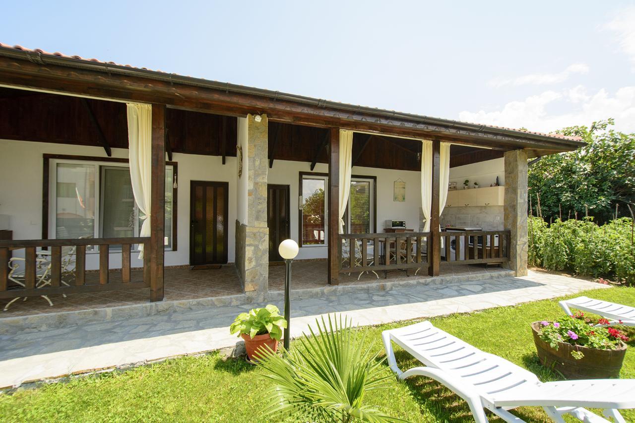 Villa Yanevi Lozenets Extérieur photo